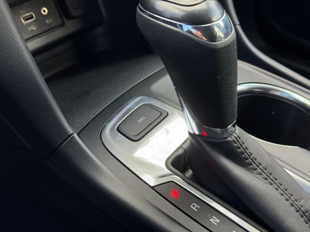 Used 2020 Chevrolet Equinox LT image 17