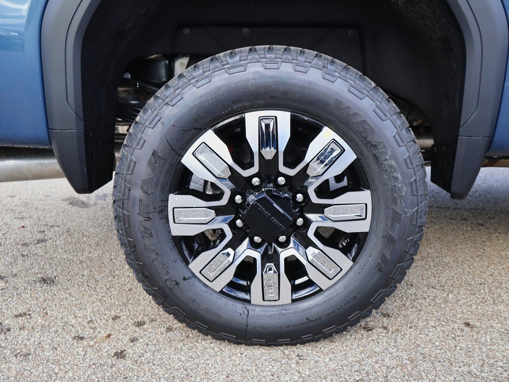 New 2026 GMC Sierra 3500 Denali w/ Denali Reserve Package image 36