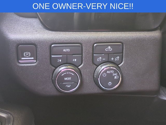 Used 2023 Chevrolet Silverado 1500 LT AWD/4WD image 18