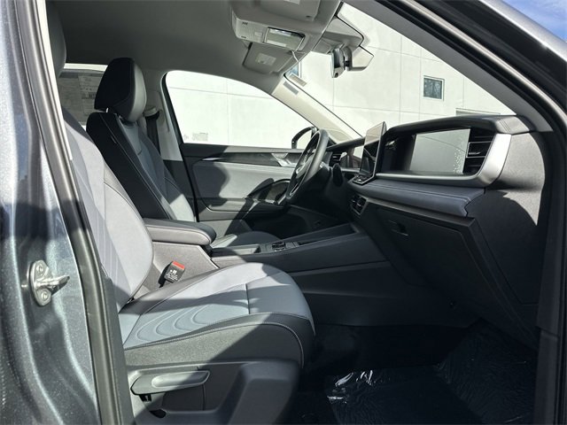 New 2026 Volkswagen Tiguan SE image 31