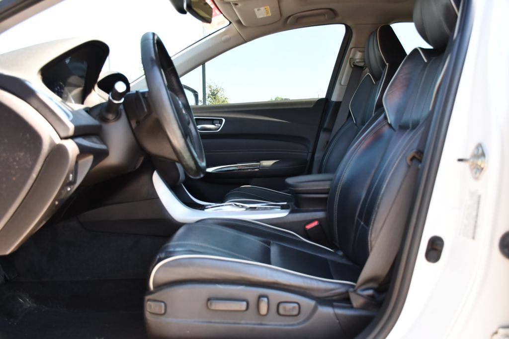 Used 2019 Acura TLX V6 w/ Technology Package FWD image 18