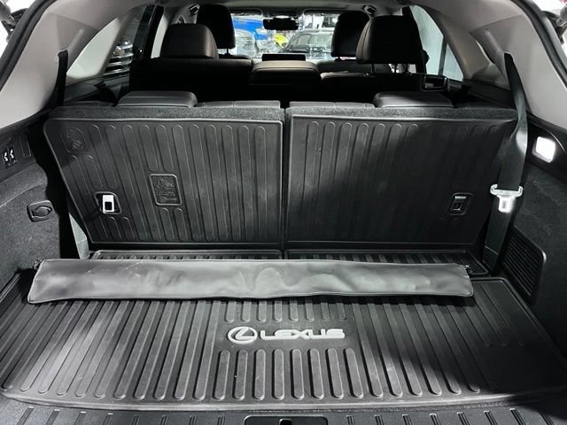 Used 2022 Lexus RX 350L FWD w/ Premium Package image 6