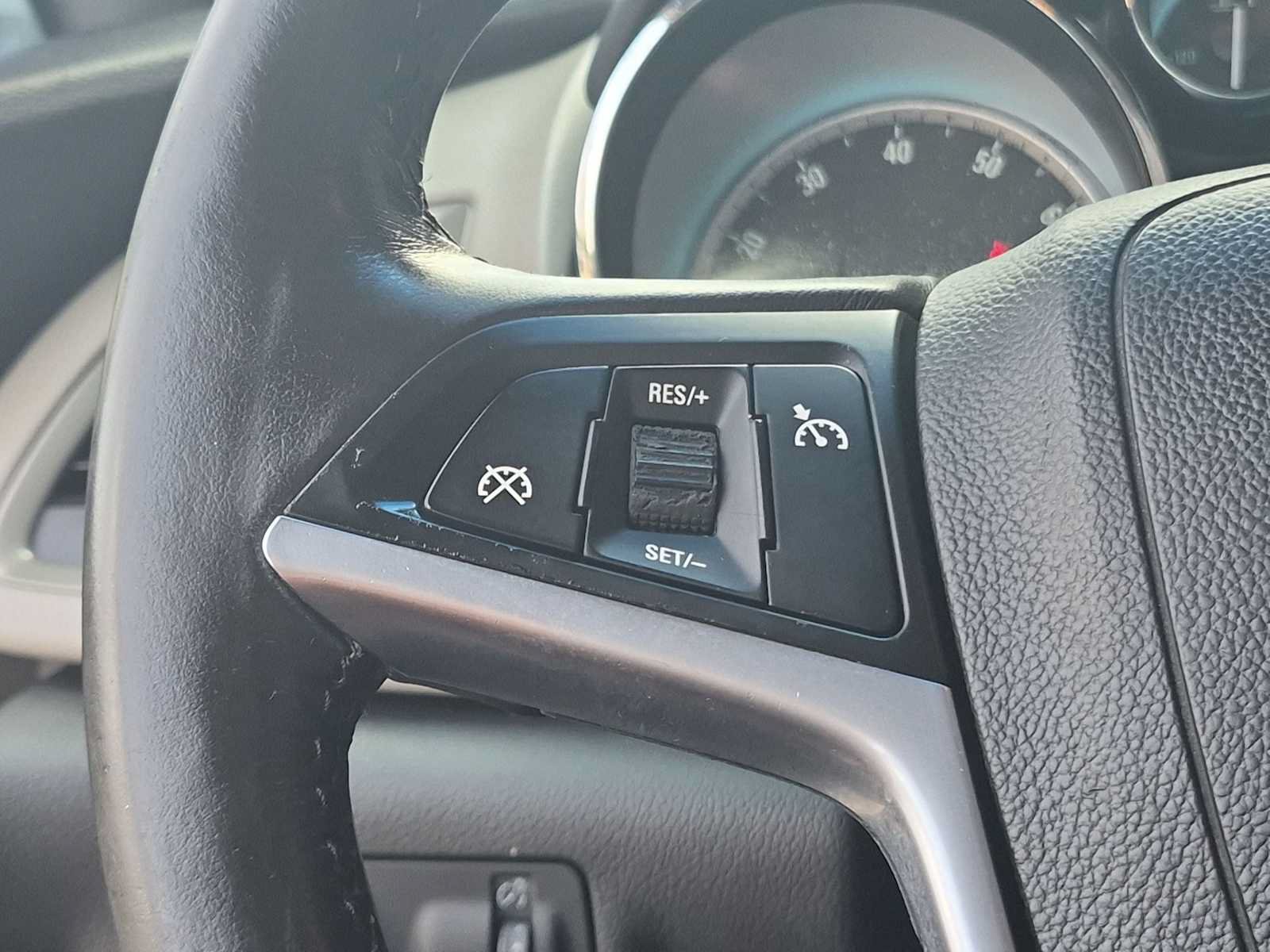 Used 2012 Buick Verano Convenience FWD image 22