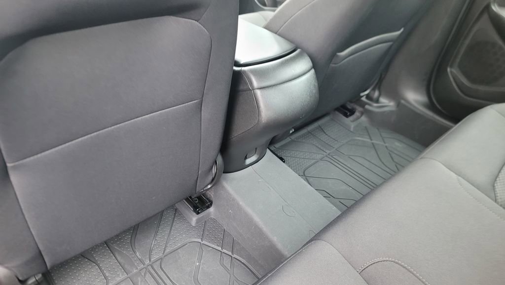 Used 2025 Chevrolet Malibu RS w/ LPO, Floor Liner Package image 26