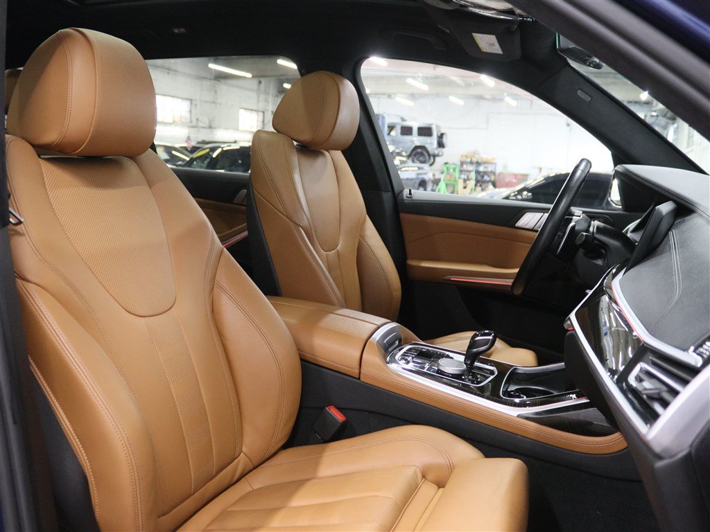 Used 2021 BMW X7 xDrive40i AWD/4WD image 23