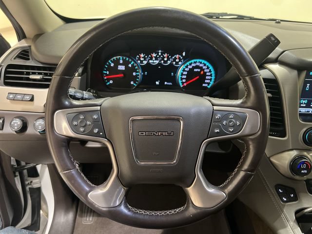 Certified 2019 GMC Yukon Denali w/ Denali Ultimate Package AWD/4WD image 10