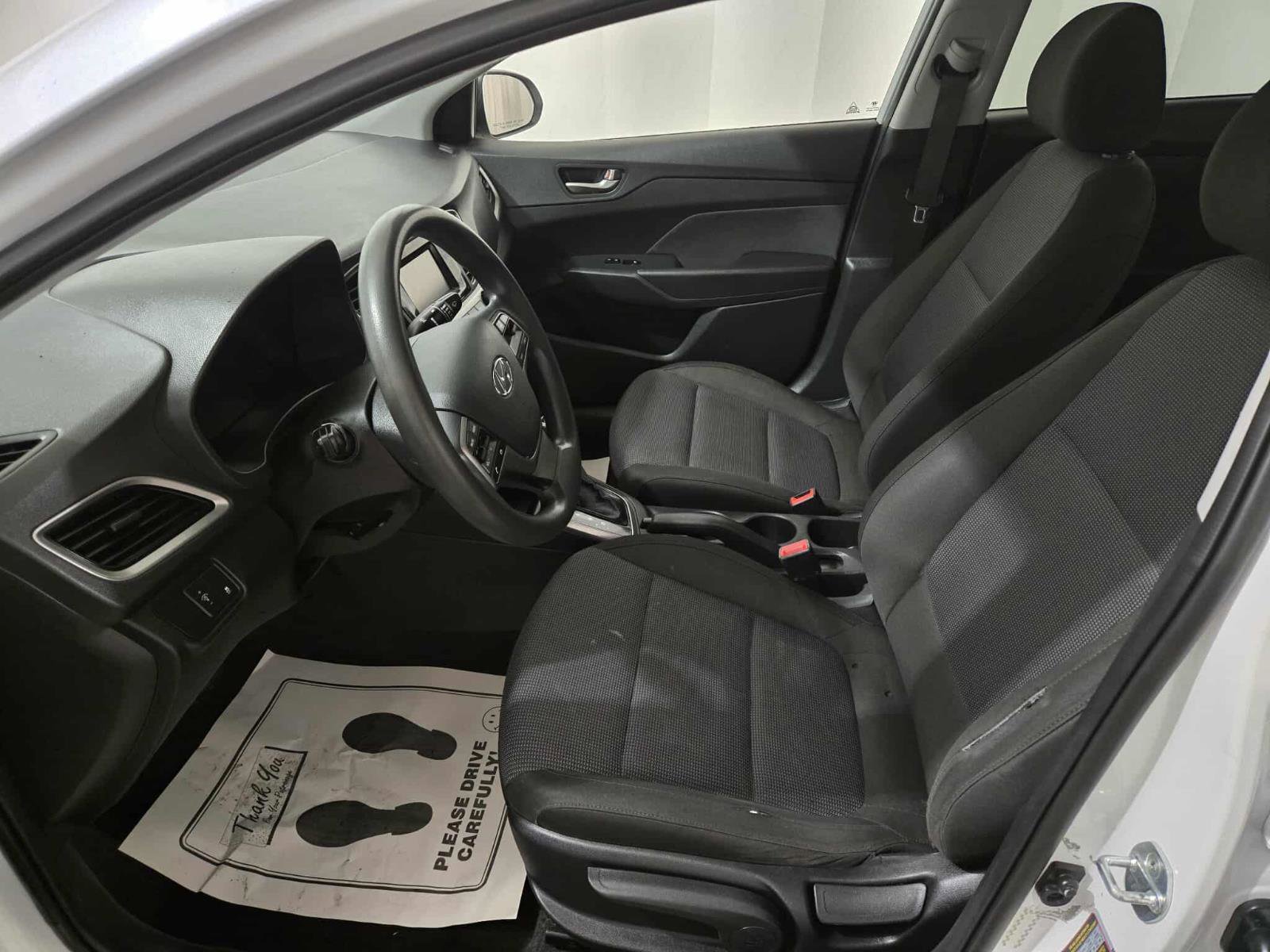 Used 2021 Hyundai Accent SE w/ Cargo Package image 11