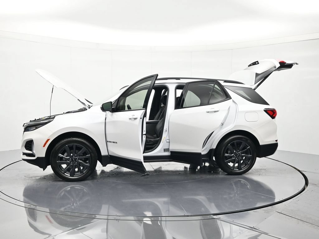 Used 2024 Chevrolet Equinox RS w/ RS Leather Package AWD/4WD image 48