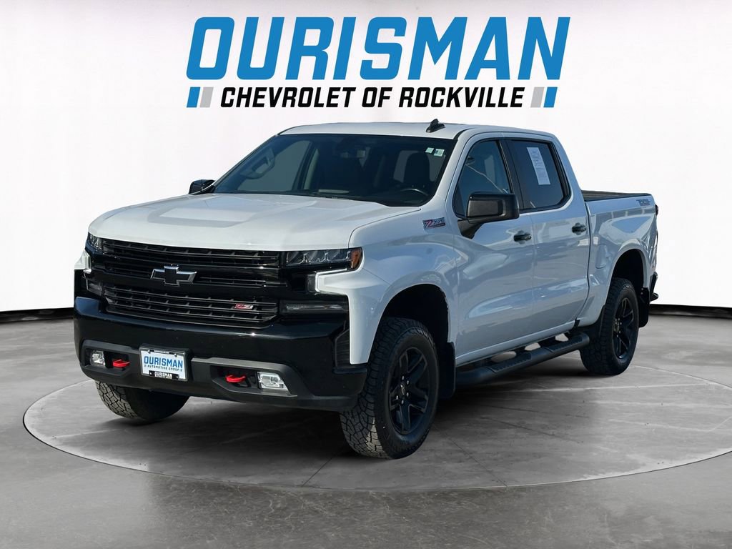 Used 2022 Chevrolet Silverado 1500 LT Trail Boss w/ Convenience Package II image 2