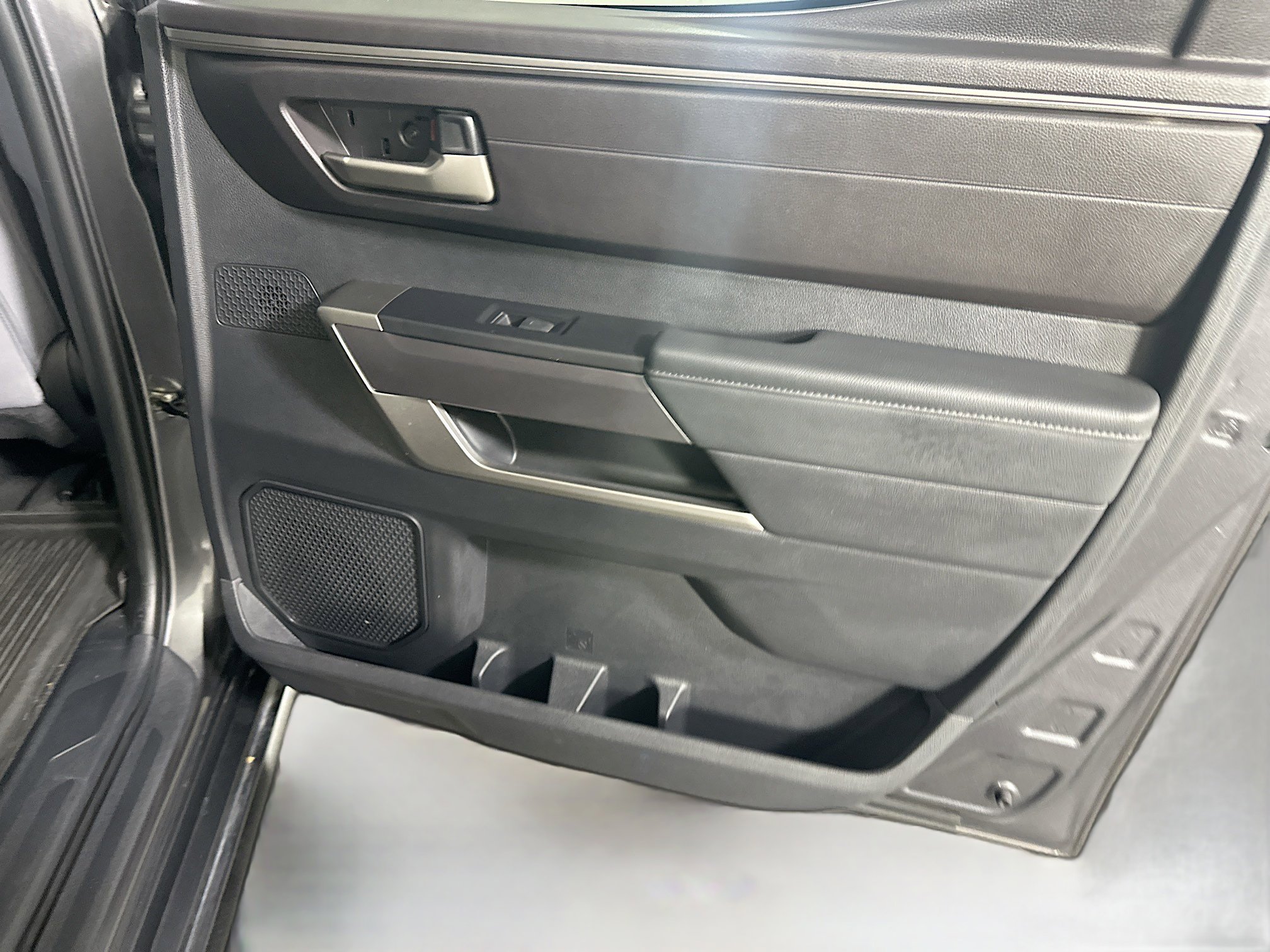 Used 2023 Toyota Tundra SR5 image 29