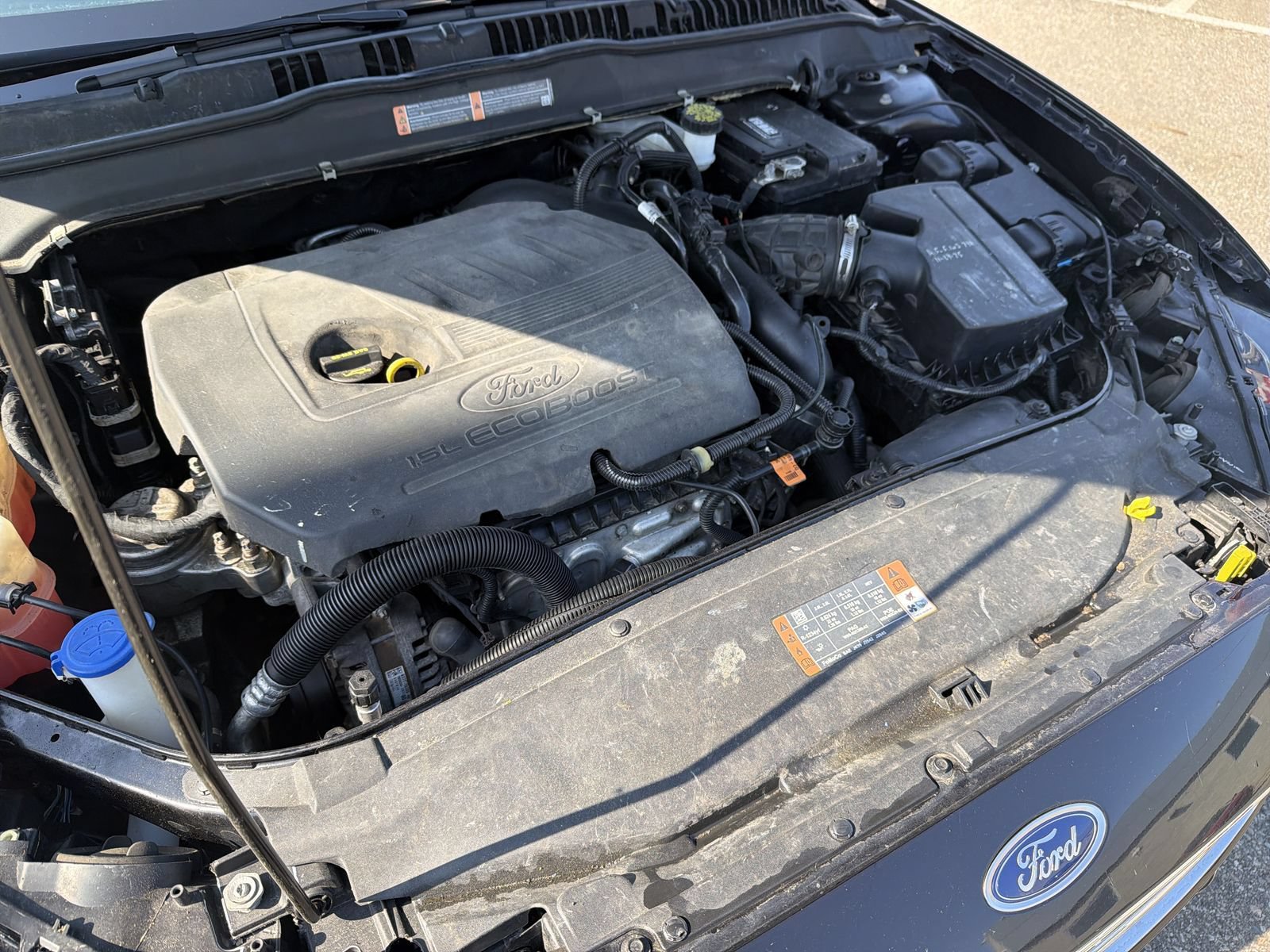 Used 2020 Ford Fusion SE FWD image 18