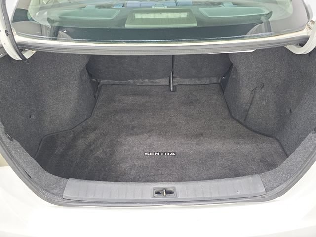 Used 2015 Nissan Sentra S FWD image 32
