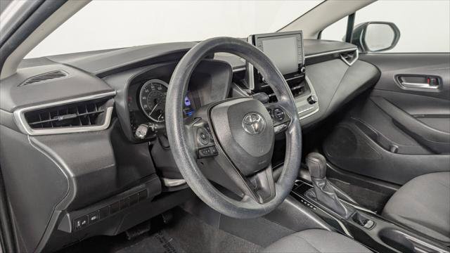 Used 2021 Toyota Corolla LE FWD image 24