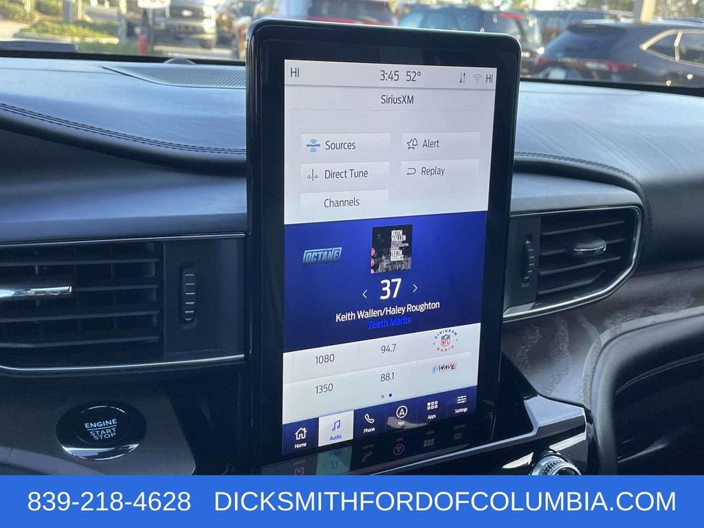 Certified 2022 Ford Explorer Platinum w/ Equipment Group 601A image 27