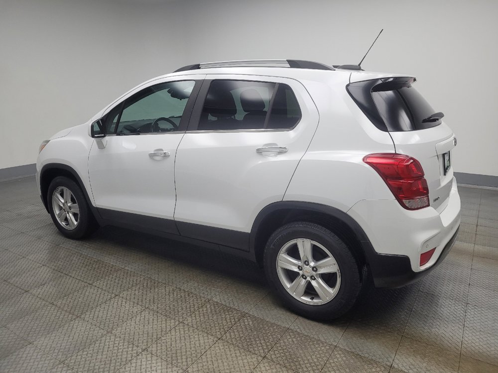 Used 2020 Chevrolet Trax LT w/ Driver Confidence Package image 3