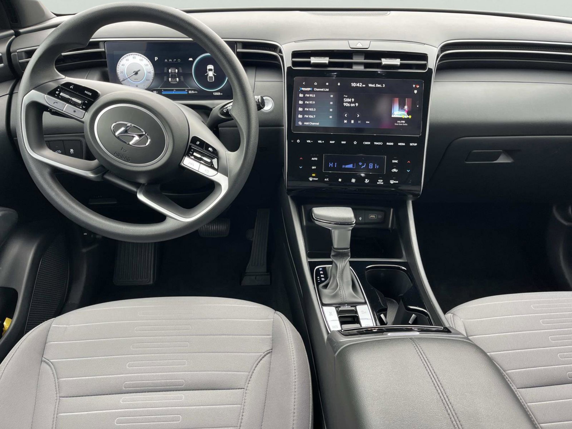 Used 2024 Hyundai Santa Cruz SEL w/ Activity Package image 14