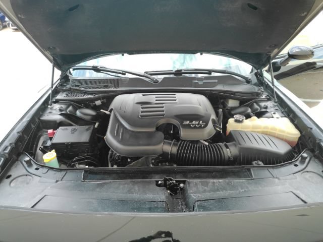 Used 2022 Dodge Challenger SXT w/ Blacktop Package RWD image 38