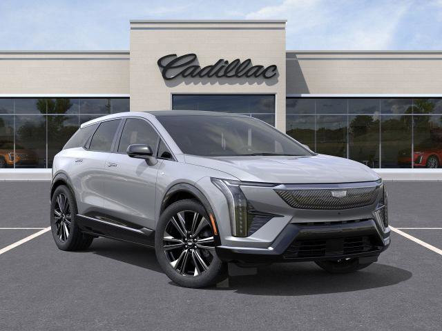 New 2025 Cadillac Optiq Luxury 2 image 29