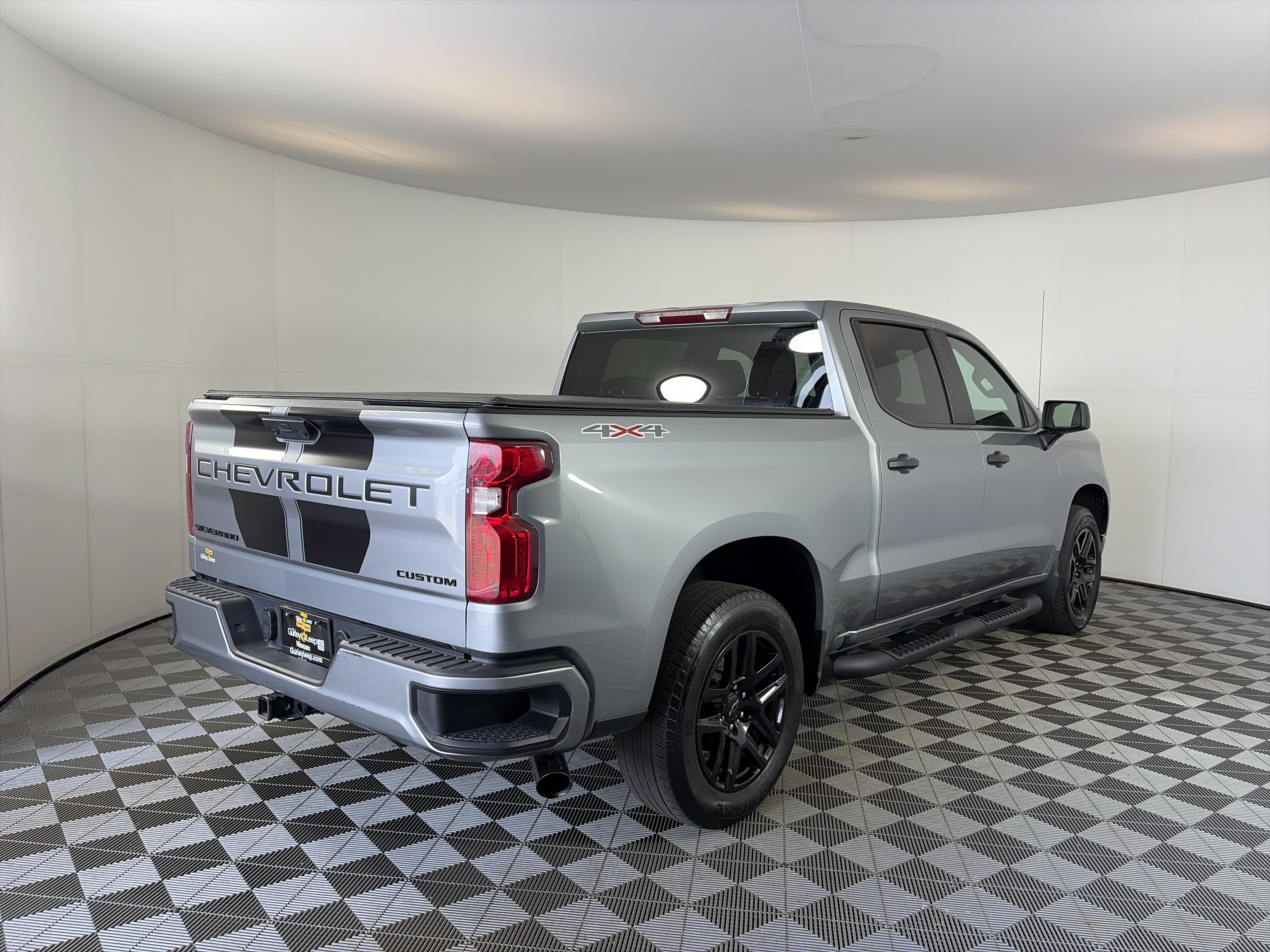 Used 2024 Chevrolet Silverado 1500 Custom w/ Rally Edition AWD/4WD image 10