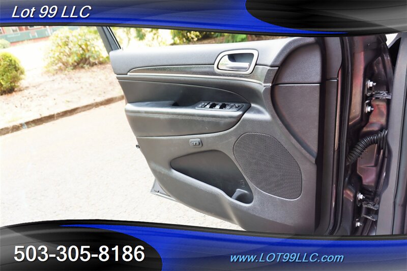Used 2018 Jeep Grand Cherokee Limited AWD/4WD image 25