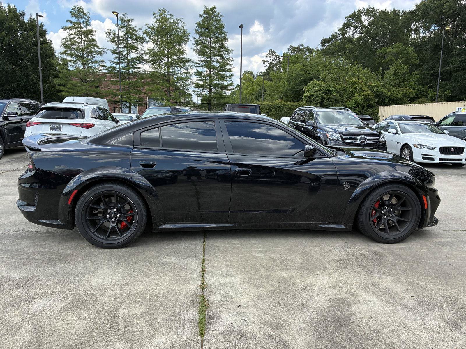 Used 2022 Dodge Charger SRT Hellcat RWD image 5