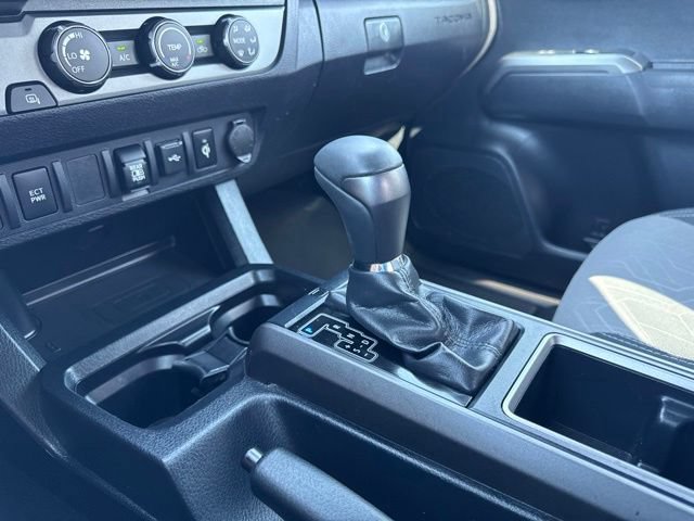 Used 2020 Toyota Tacoma TRD Off-Road AWD/4WD image 20