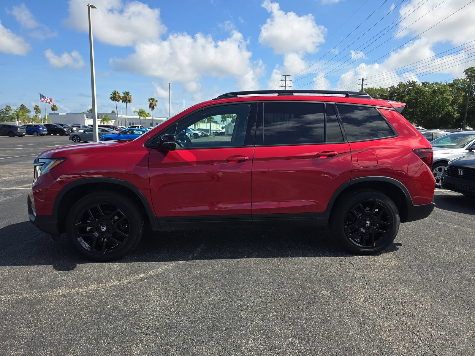 Certified 2025 Honda Passport Black Edition image 6