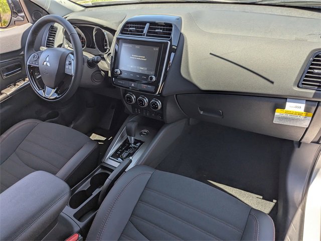 New 2025 Mitsubishi Outlander Sport SE image 8