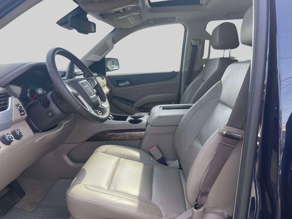 Used 2017 GMC Yukon SLT w/ Enhanced Security Package AWD/4WD image 13
