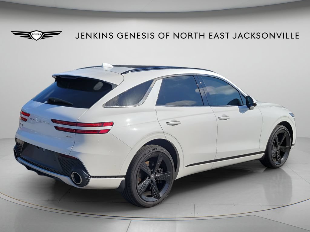 Used 2025 Genesis GV70 2.5T w/ Sport Prestige Package AWD/4WD image 3