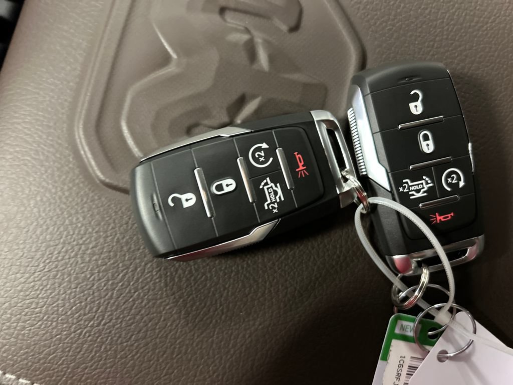 New 2027 RAM 1500 Laramie AWD/4WD image 18