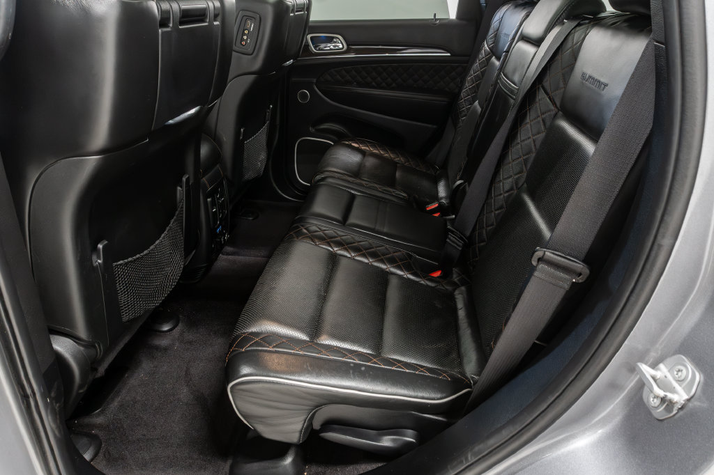 Used 2019 Jeep Grand Cherokee Summit AWD/4WD image 27
