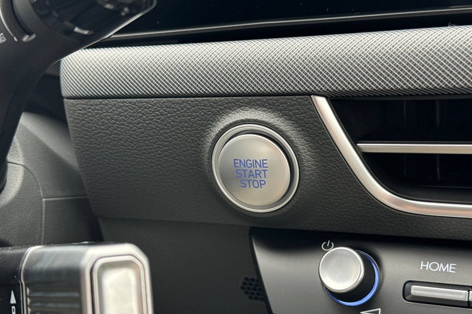 New 2026 Hyundai Sonata SEL FWD image 22
