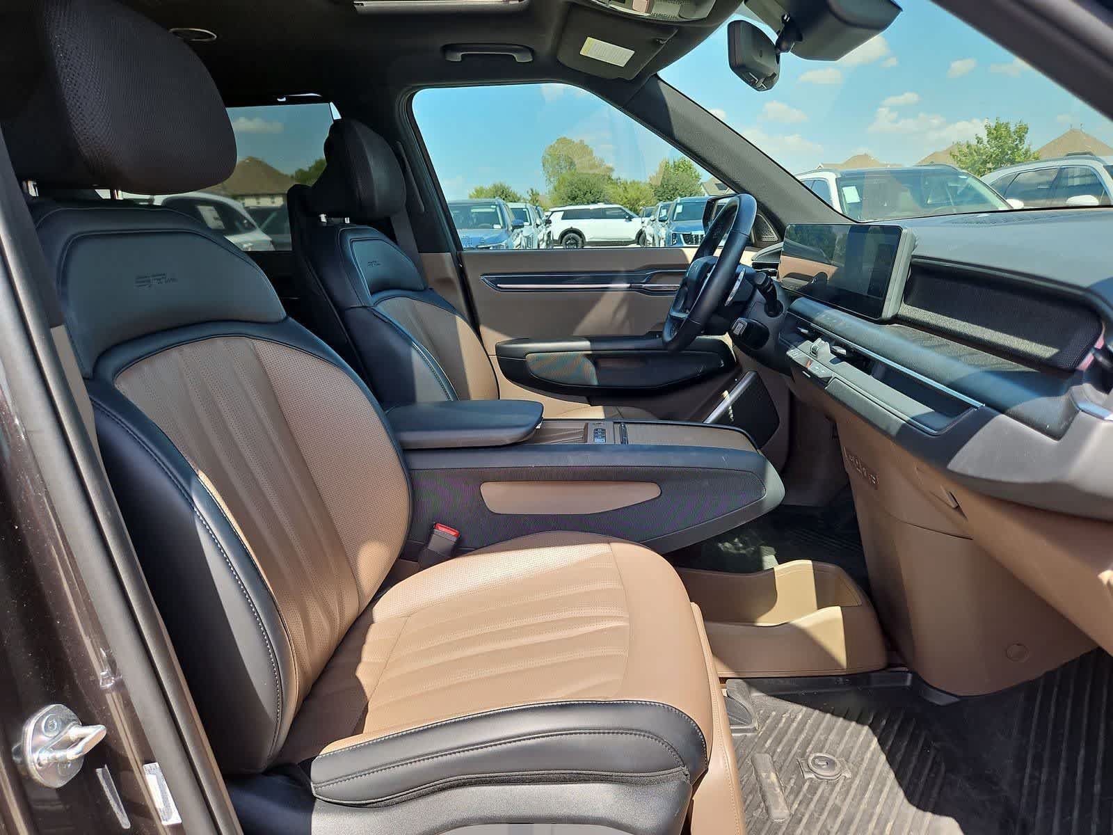Certified 2024 Kia EV9 GT-Line AWD/4WD image 22