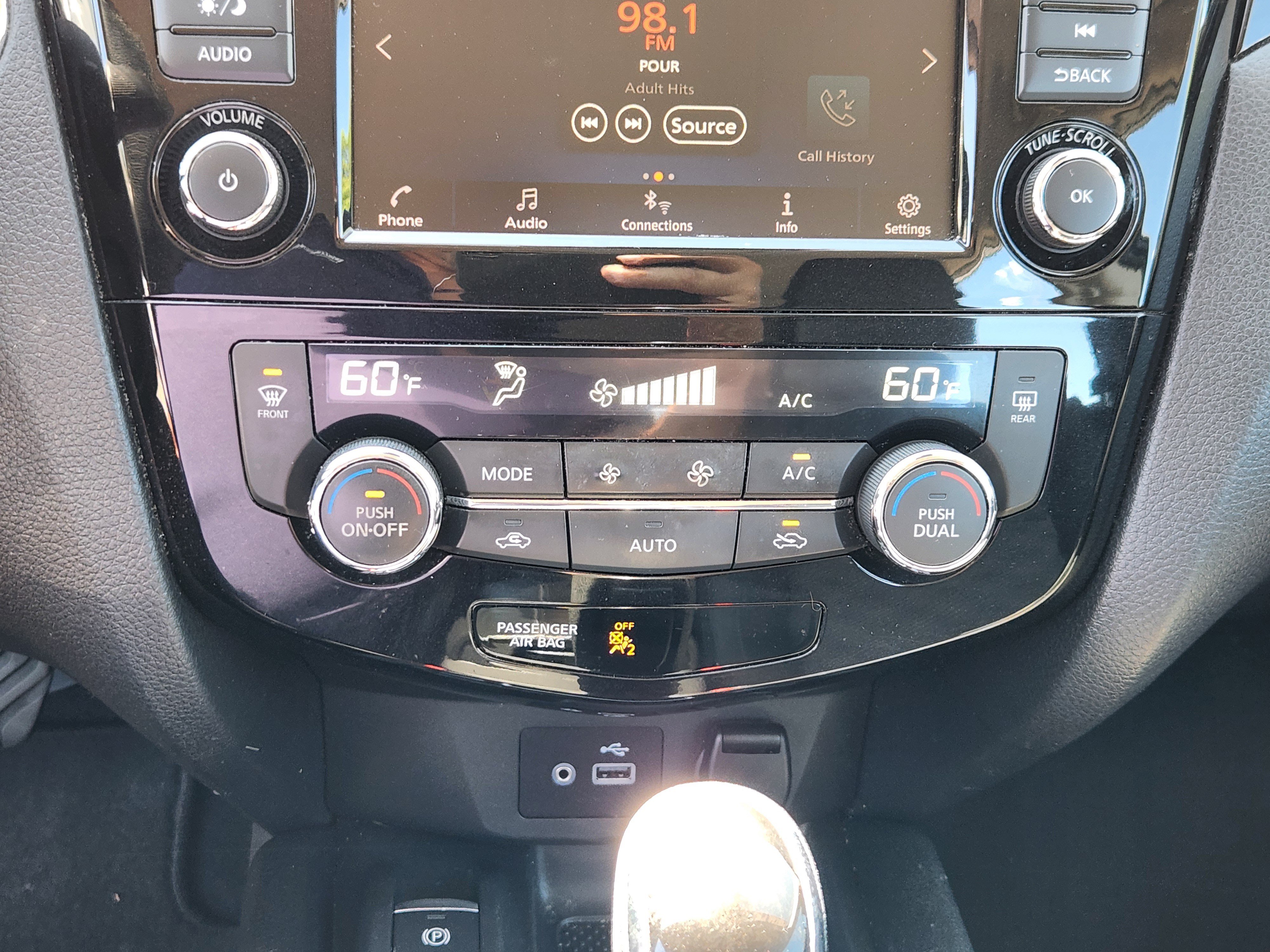 Certified 2021 Nissan Rogue Sport SV w/ Technology Package AWD/4WD image 20