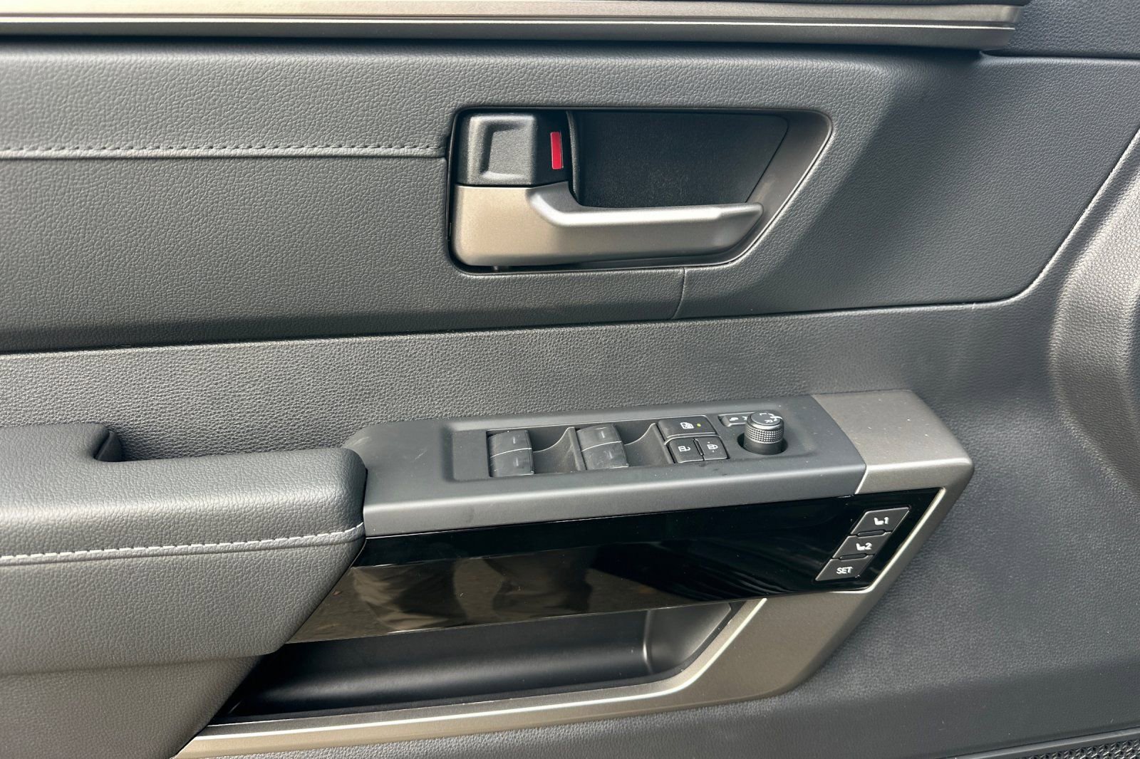 New 2026 Toyota Tundra Limited image 11