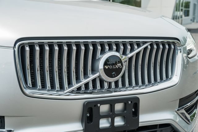 Certified 2022 Volvo XC90 T6 Inscription w/ Advanced Package AWD/4WD image 12