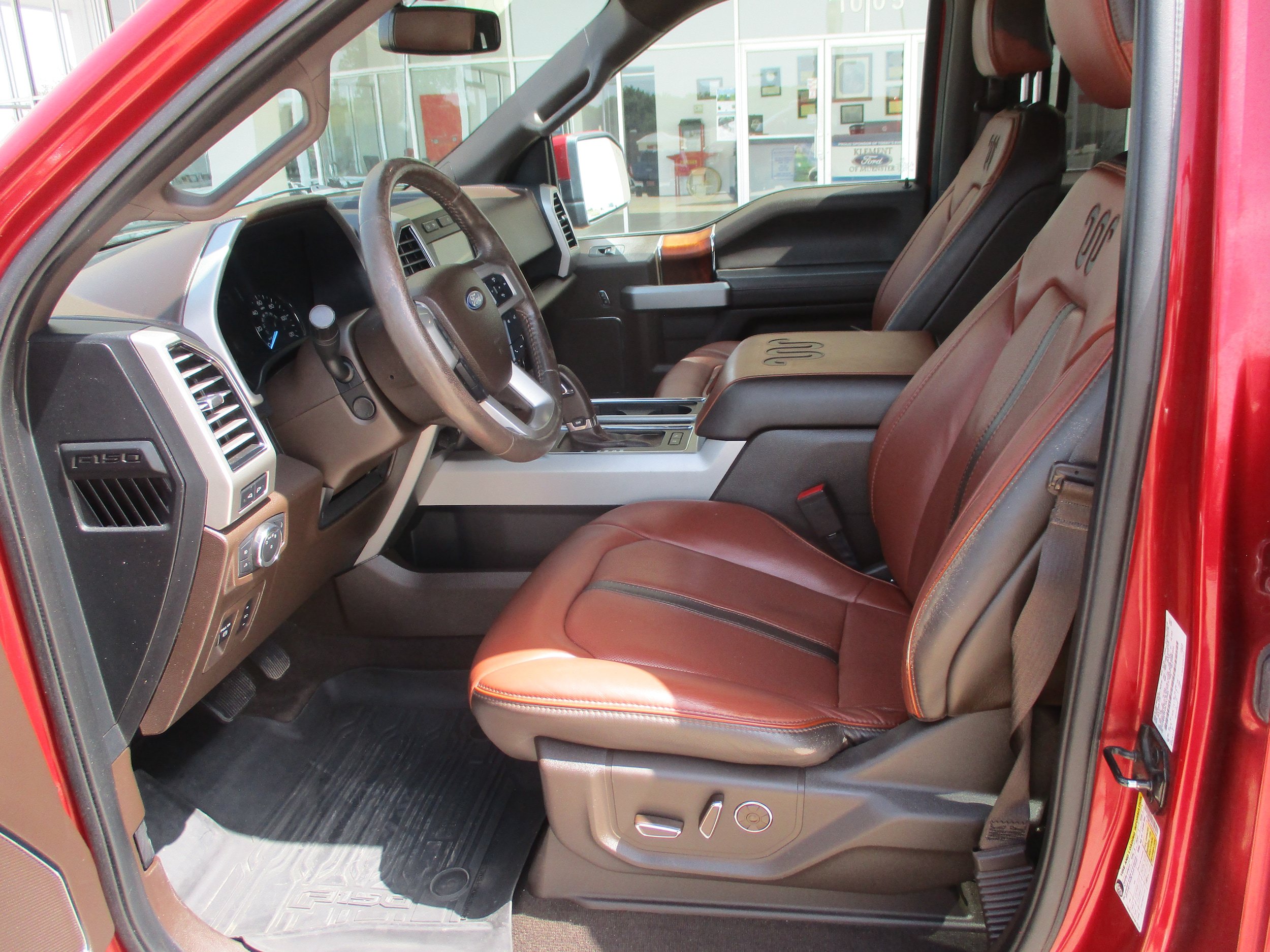 Used 2020 Ford F150 King Ranch w/ Equipment Group 601A Luxury AWD/4WD image 4