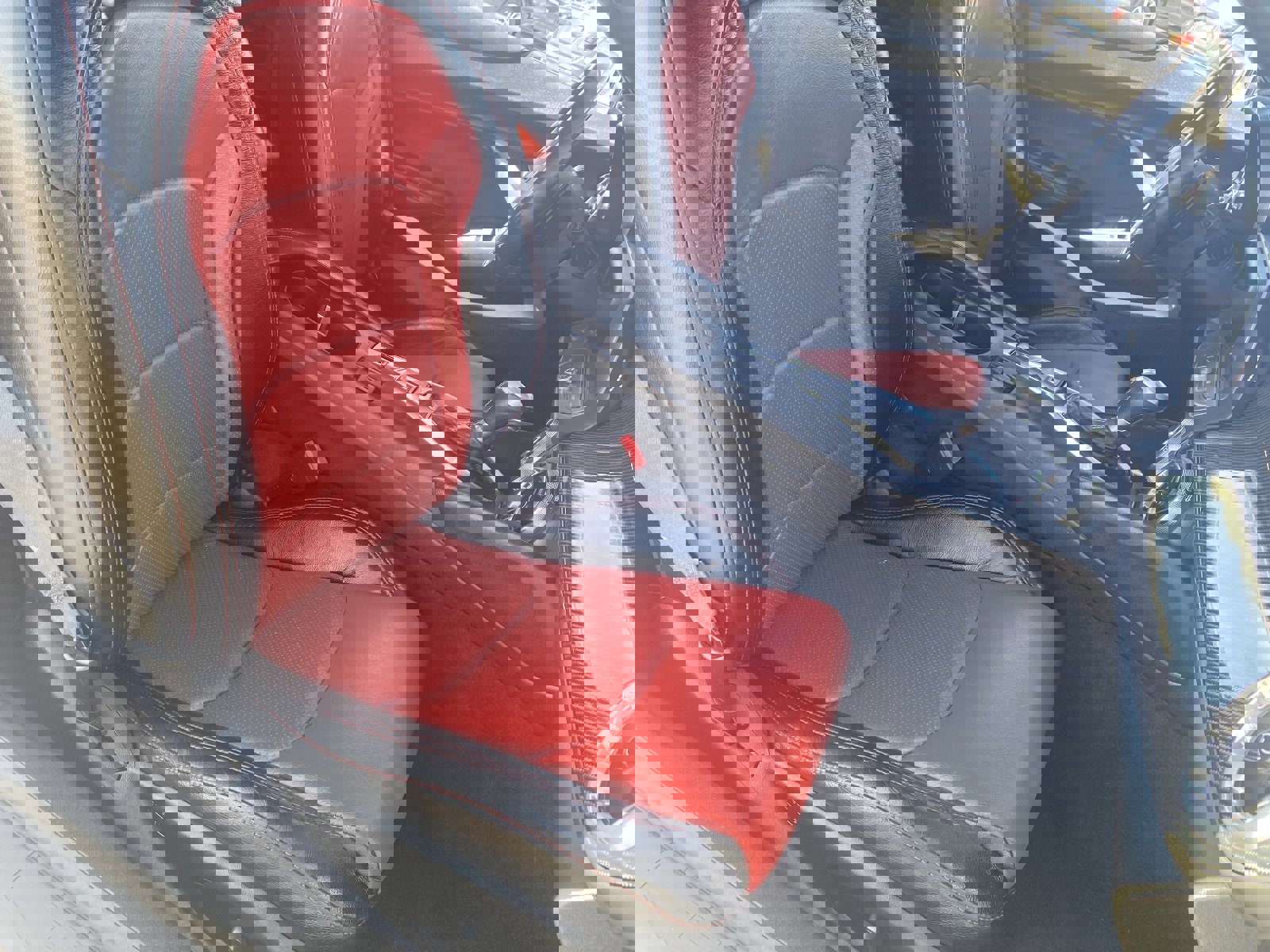 Used 2018 Chevrolet Camaro SS image 11