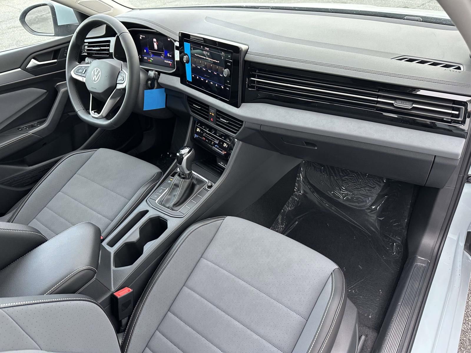 New 2026 Volkswagen Jetta SE image 12