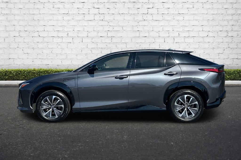 Used 2023 Lexus RZ 450e Premium w/ Technology Package AWD/4WD image 7