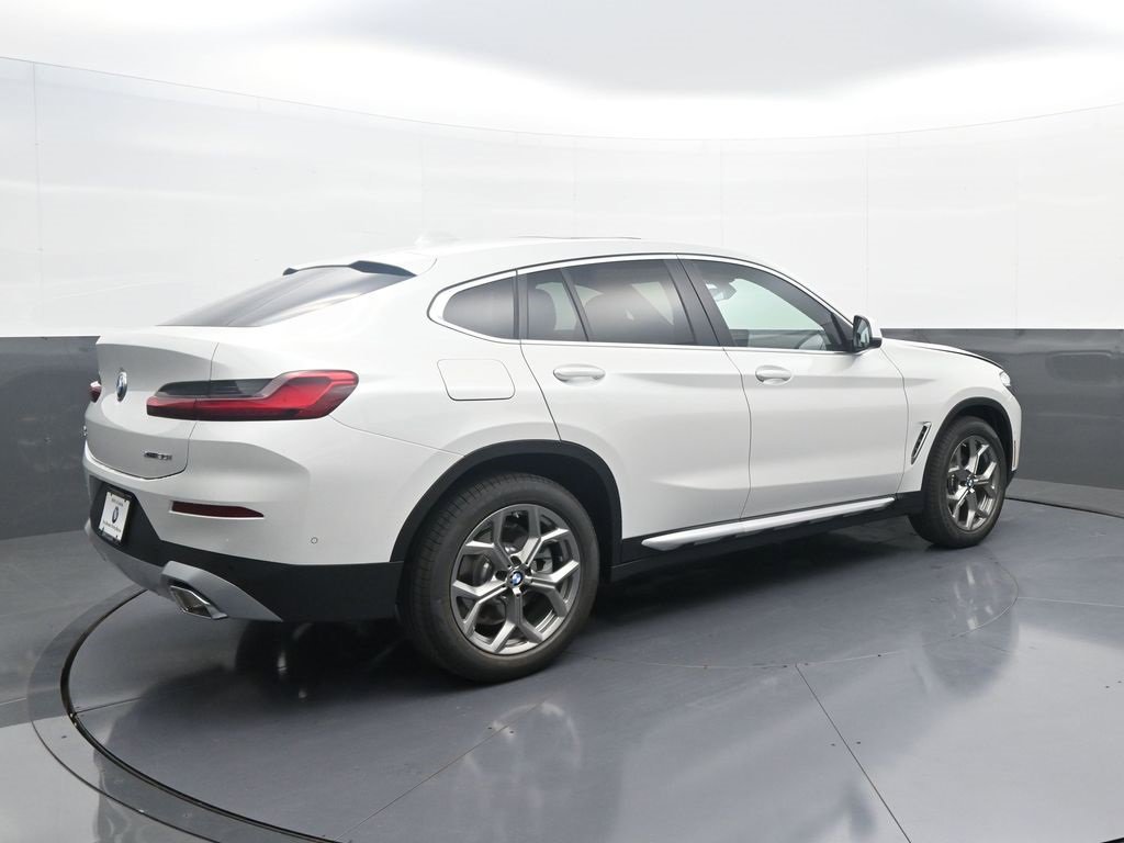 New 2025 BMW X4 xDrive30i w/ Premium Package image 7