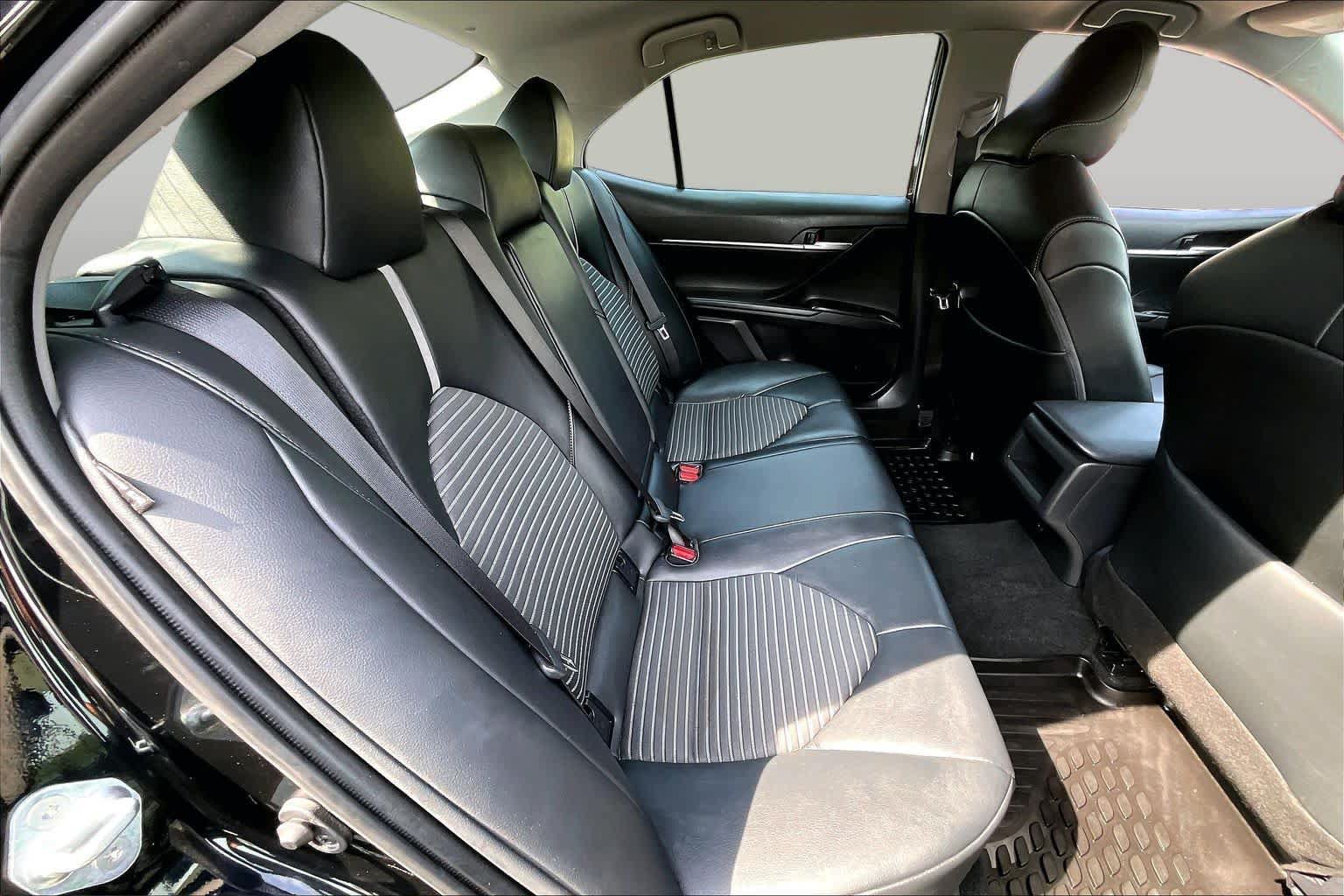 Certified 2024 Toyota Camry SE w/ Blackout Package (TMS) AWD/4WD image 18