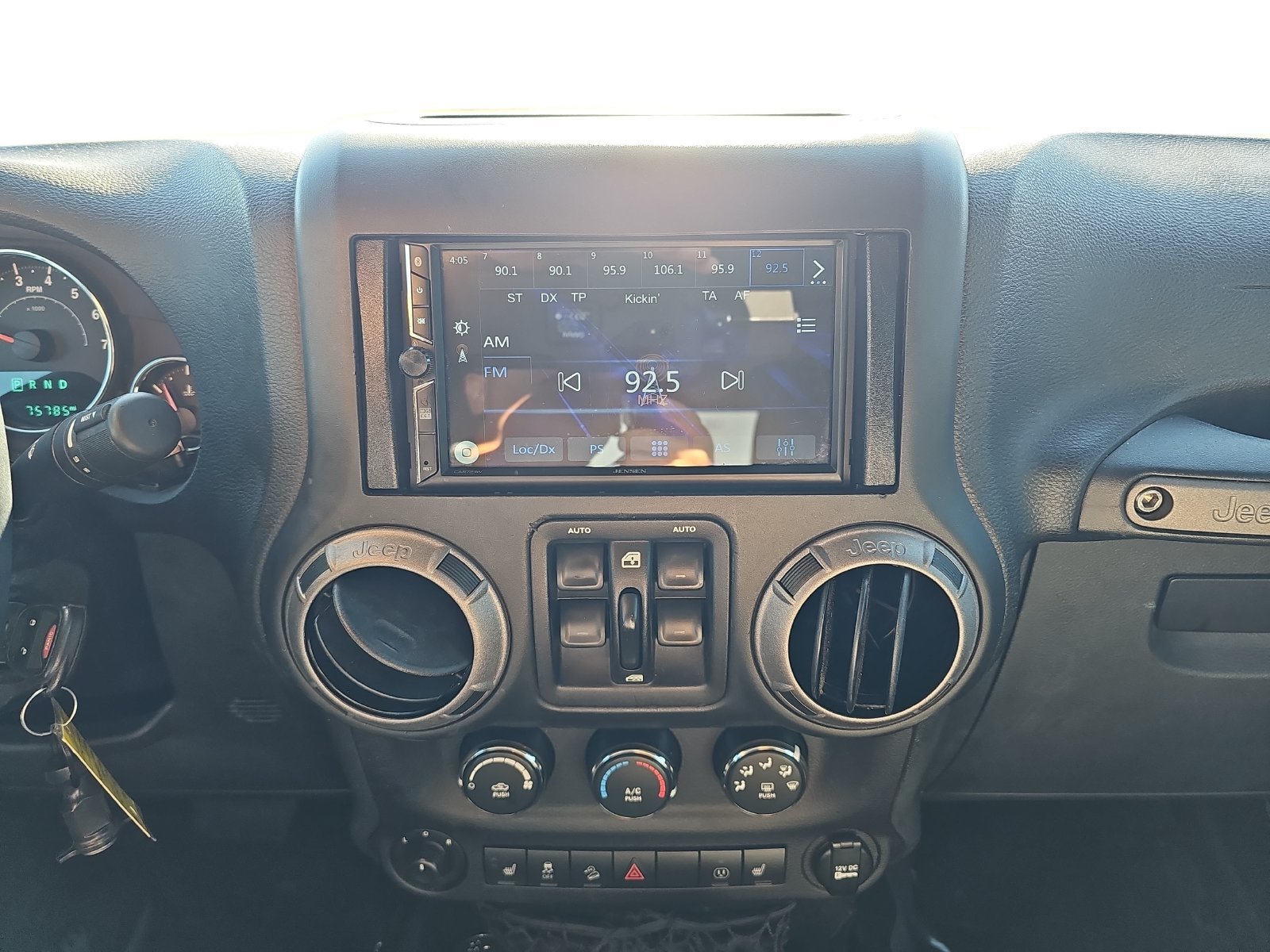 Used 2017 Jeep Wrangler Unlimited Sport w/ Quick Order Package 24S AWD/4WD image 20
