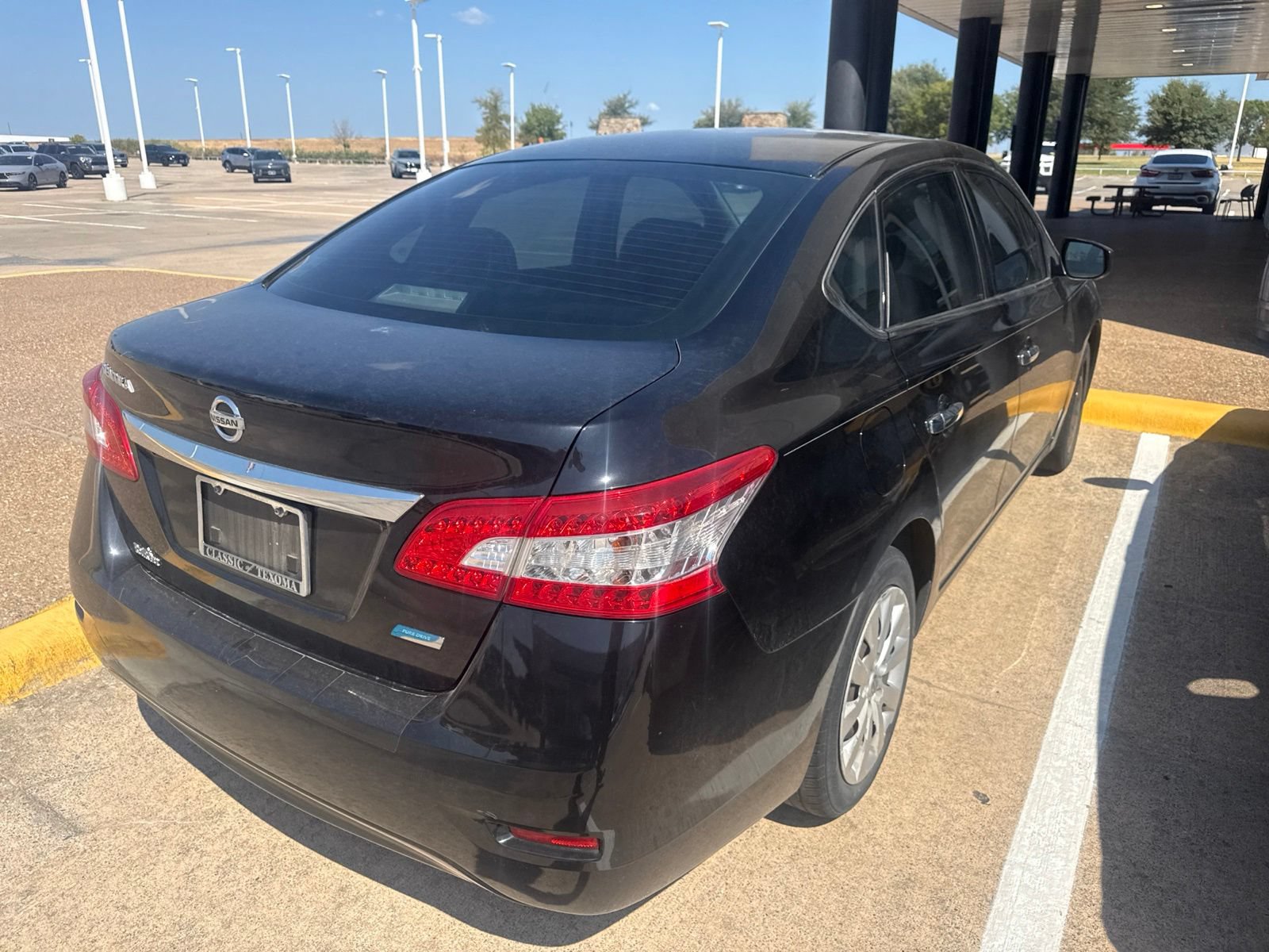 Used 2014 Nissan Sentra S FWD image 7