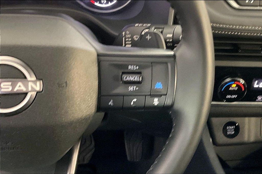 Used 2026 Nissan Rogue SV AWD/4WD image 24