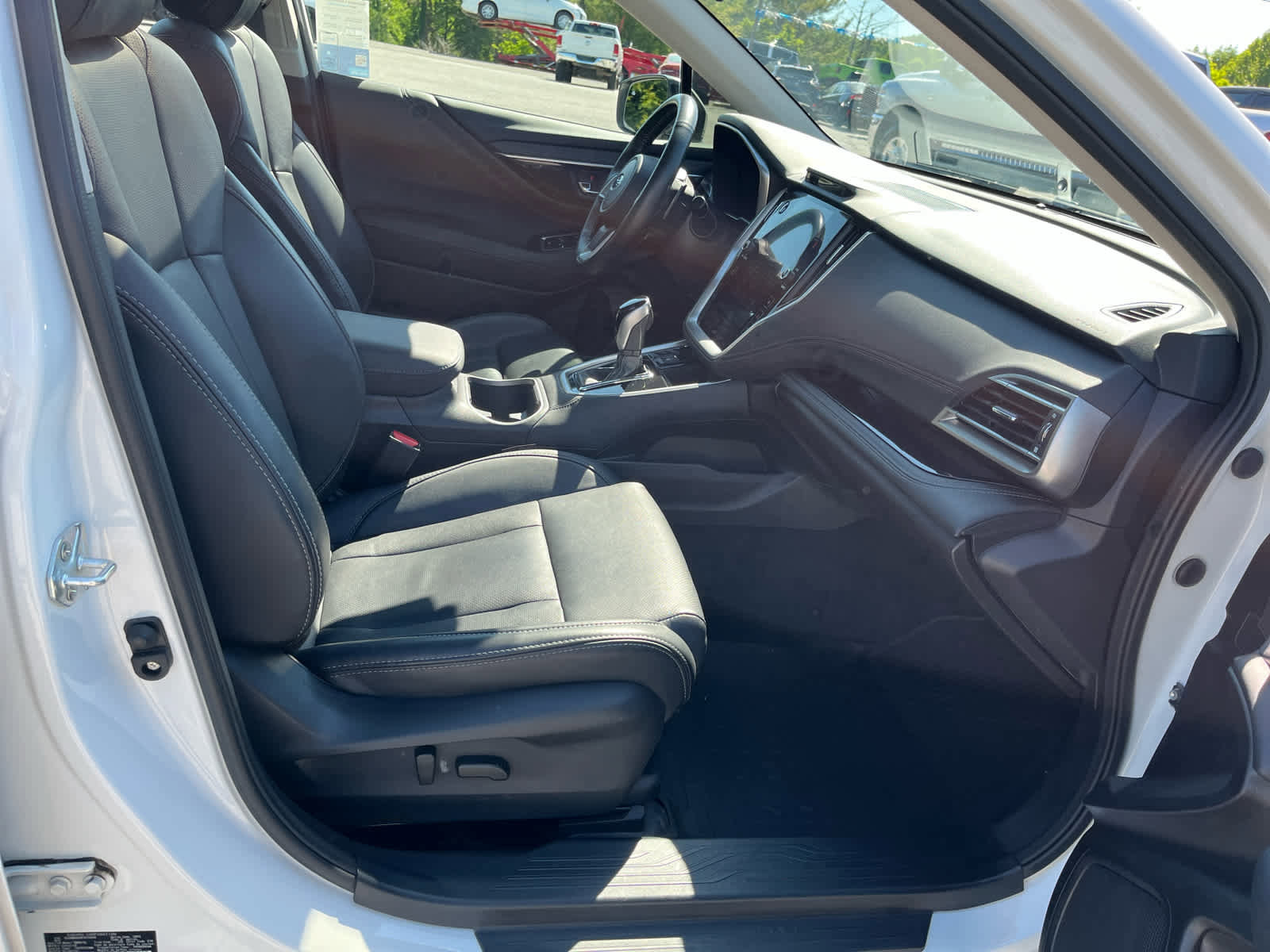 Used 2023 Subaru Legacy Limited AWD/4WD image 32
