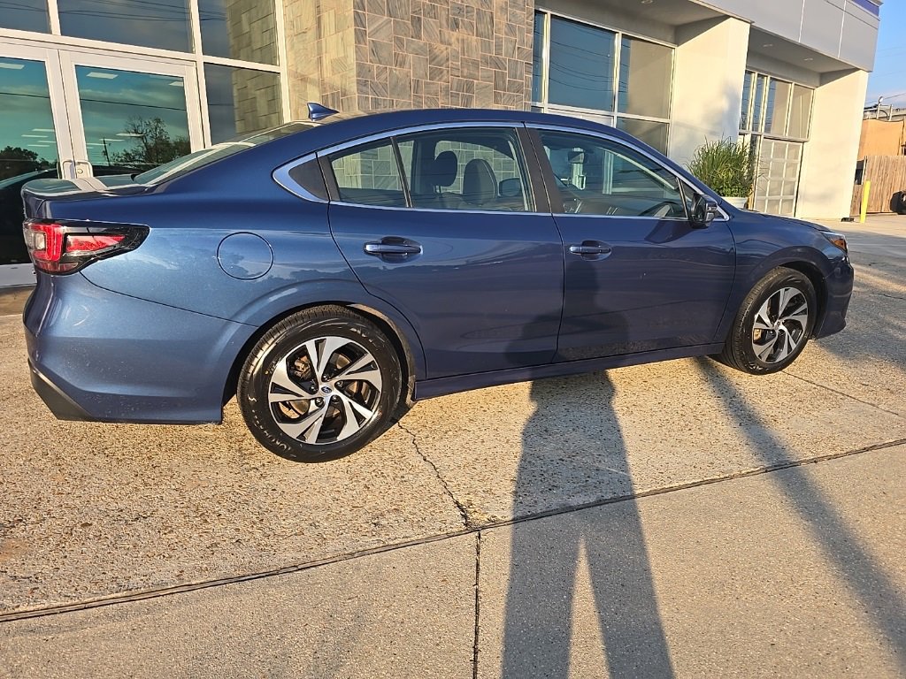 Used 2021 Subaru Legacy Premium image 13