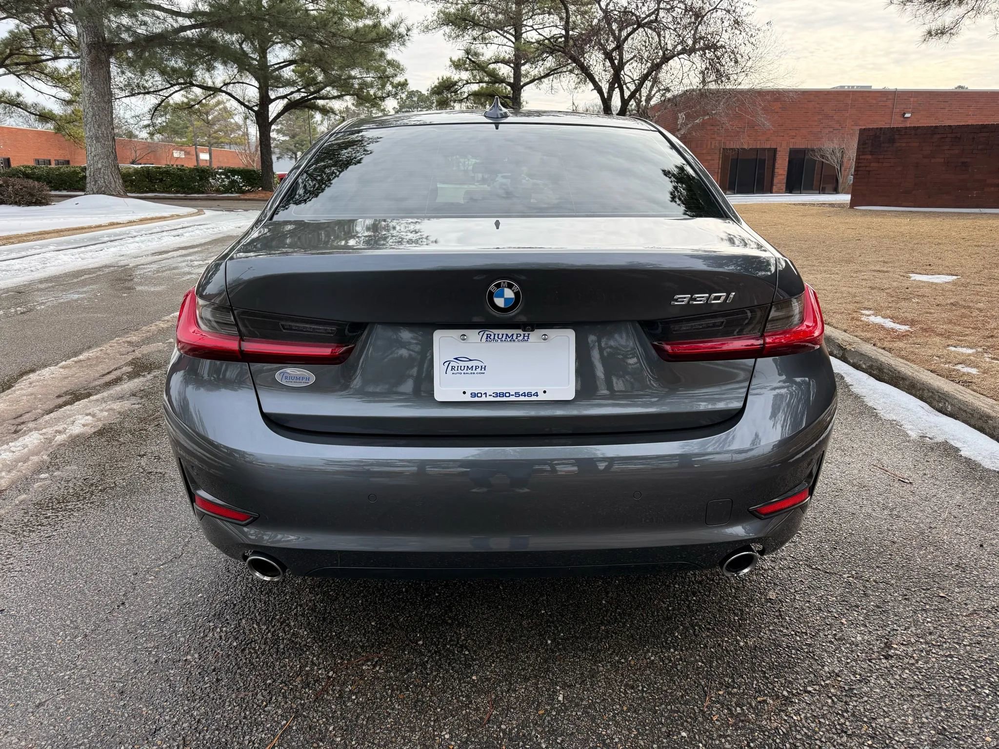 Used 2021 BMW 330i Sedan w/ Driving Assistance Package RWD image 4