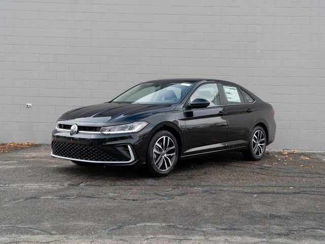 New 2026 Volkswagen Jetta SE image 1